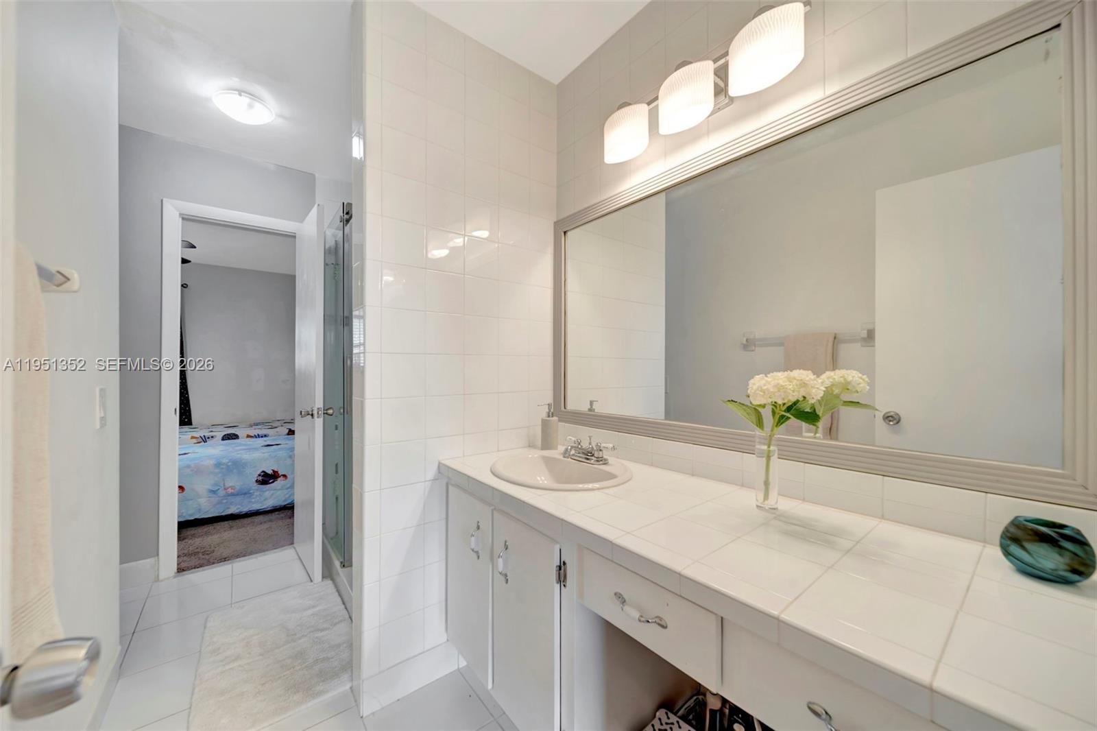 SANDPIPER POINT - Residential