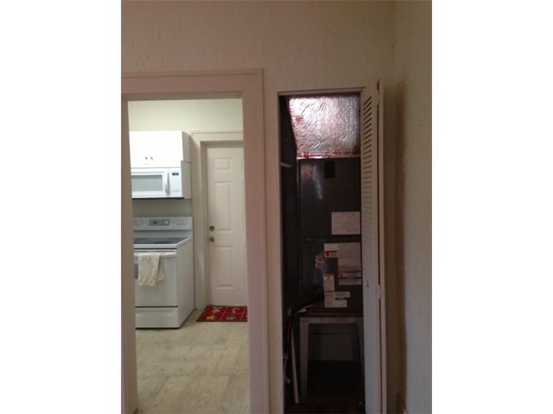 HOLLEMAN MANOR ADD - Residential Lease