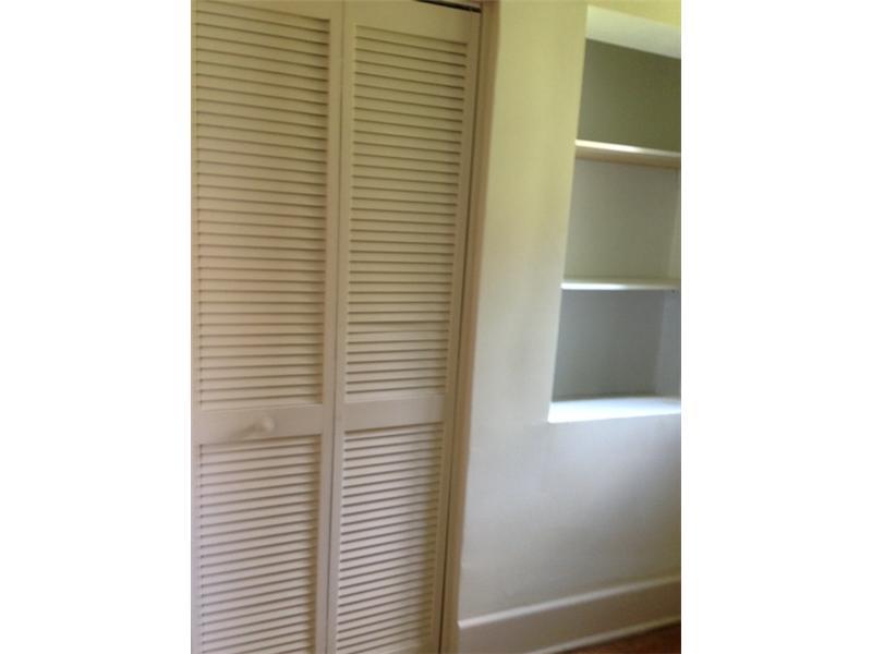 HOLLEMAN MANOR ADD - Residential Lease