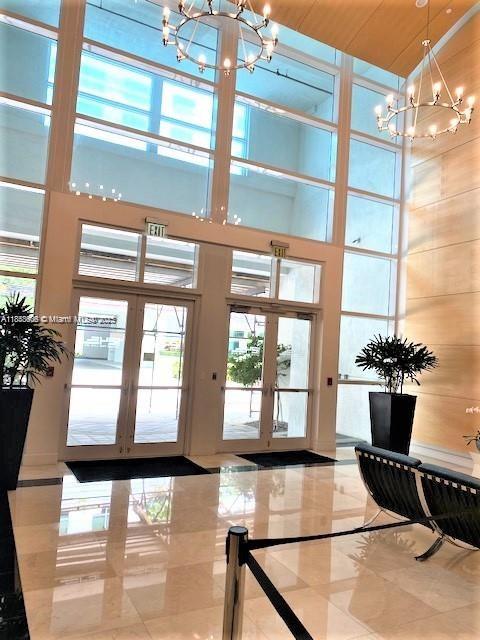 350 NE 24th St 608
