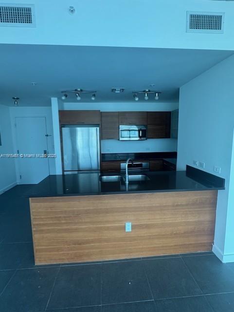 FOUR MIDTOWN MIAMI CONDO - Residential Lease