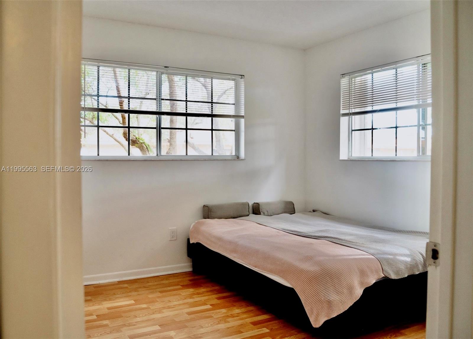 CHATEAU DE VILLE CONDO - Residential Lease