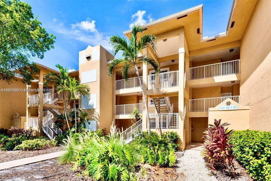 Updated 2BD/2BA apartment in Dania Beach just 5 minutes to the ocean. Fully furnished in a quiet, well-maintained community. Features include in-unit washer/dryer, screened balcony, and 2 assigned parking spaces. Community pool. First, last & security required. Minimum 625 credit score. Easy to show. Some furniture can stay if needed.