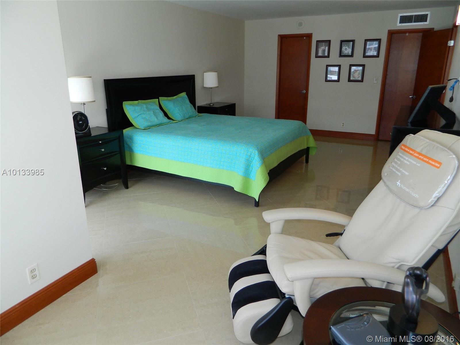 Renaissance II - Residential Lease