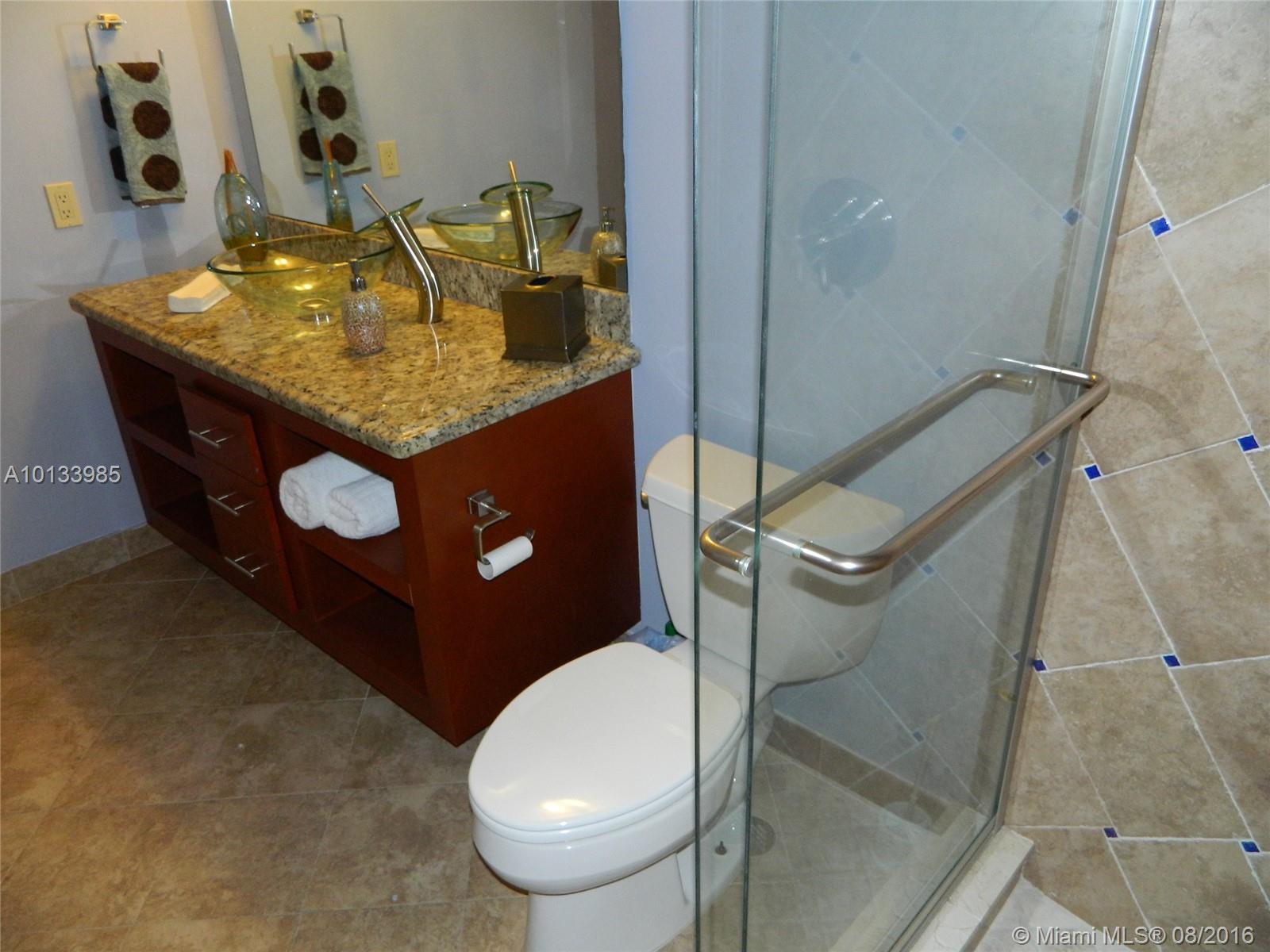 Renaissance II - Residential Lease