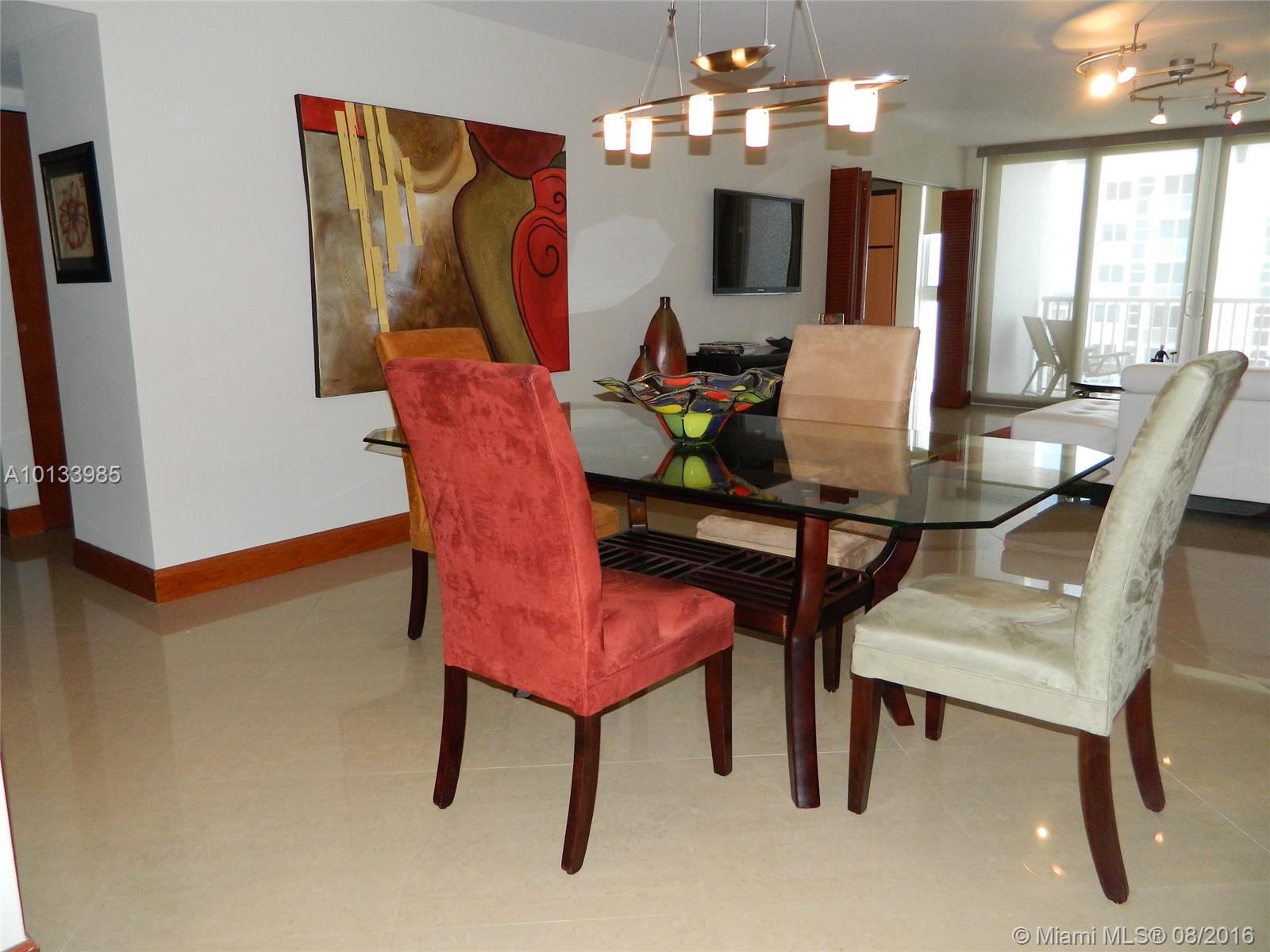 Renaissance II - Residential Lease