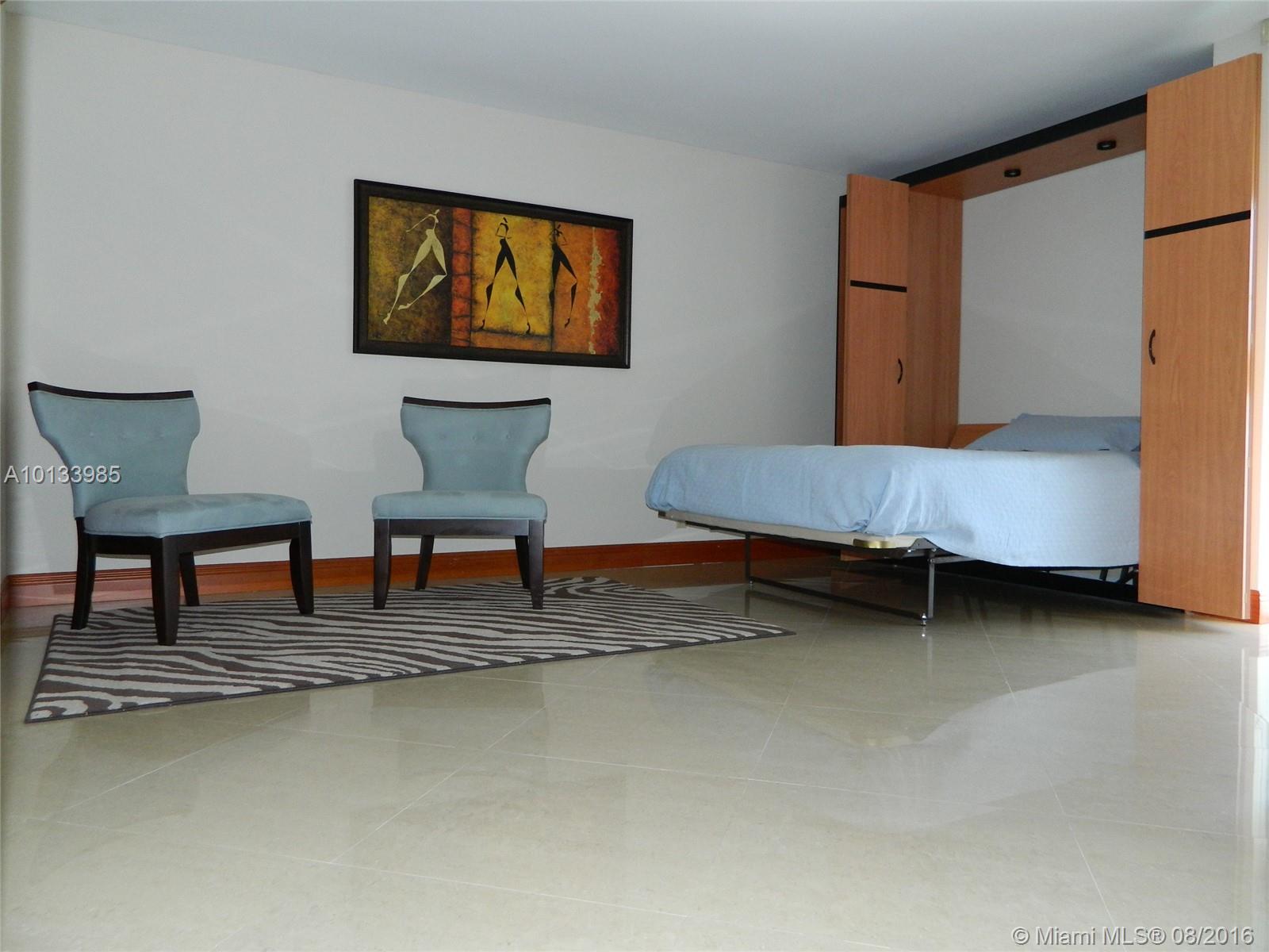 Renaissance II - Residential Lease