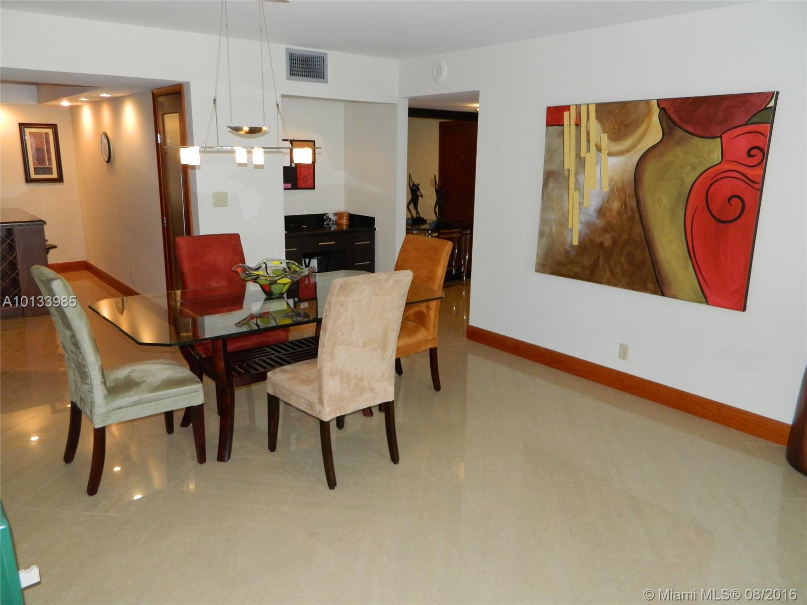 Renaissance II - Residential Lease