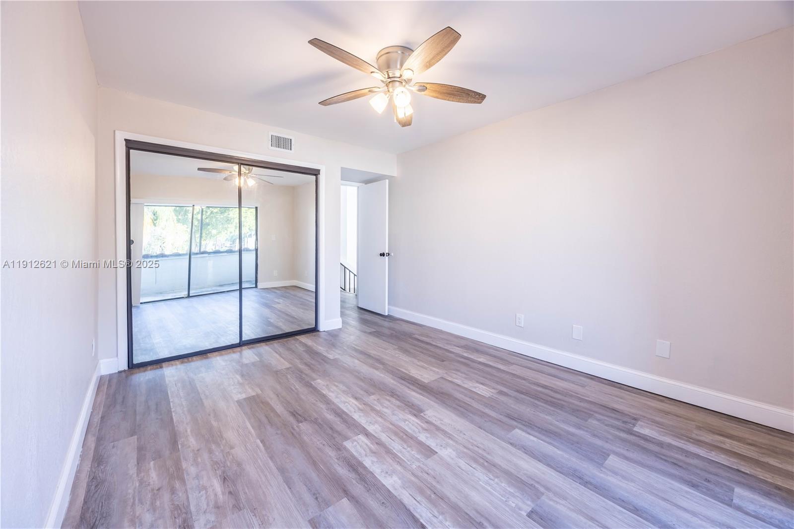 COURTS OF INVERRARY PHASE - Residential