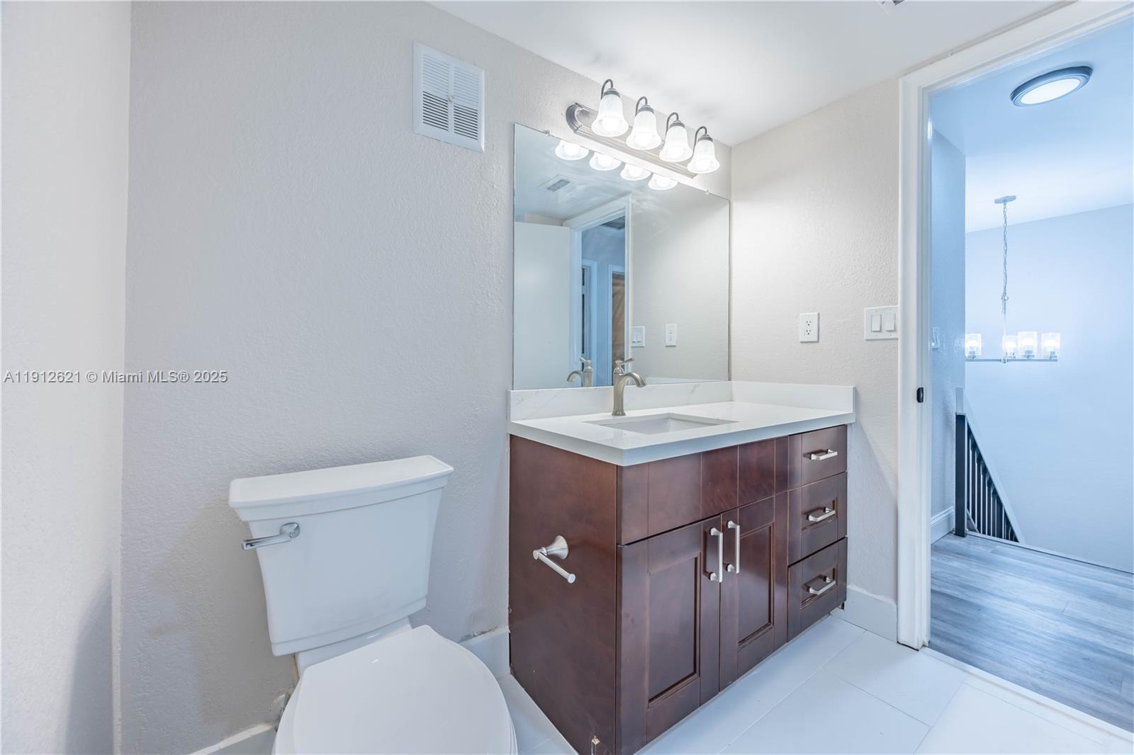 COURTS OF INVERRARY PHASE - Residential