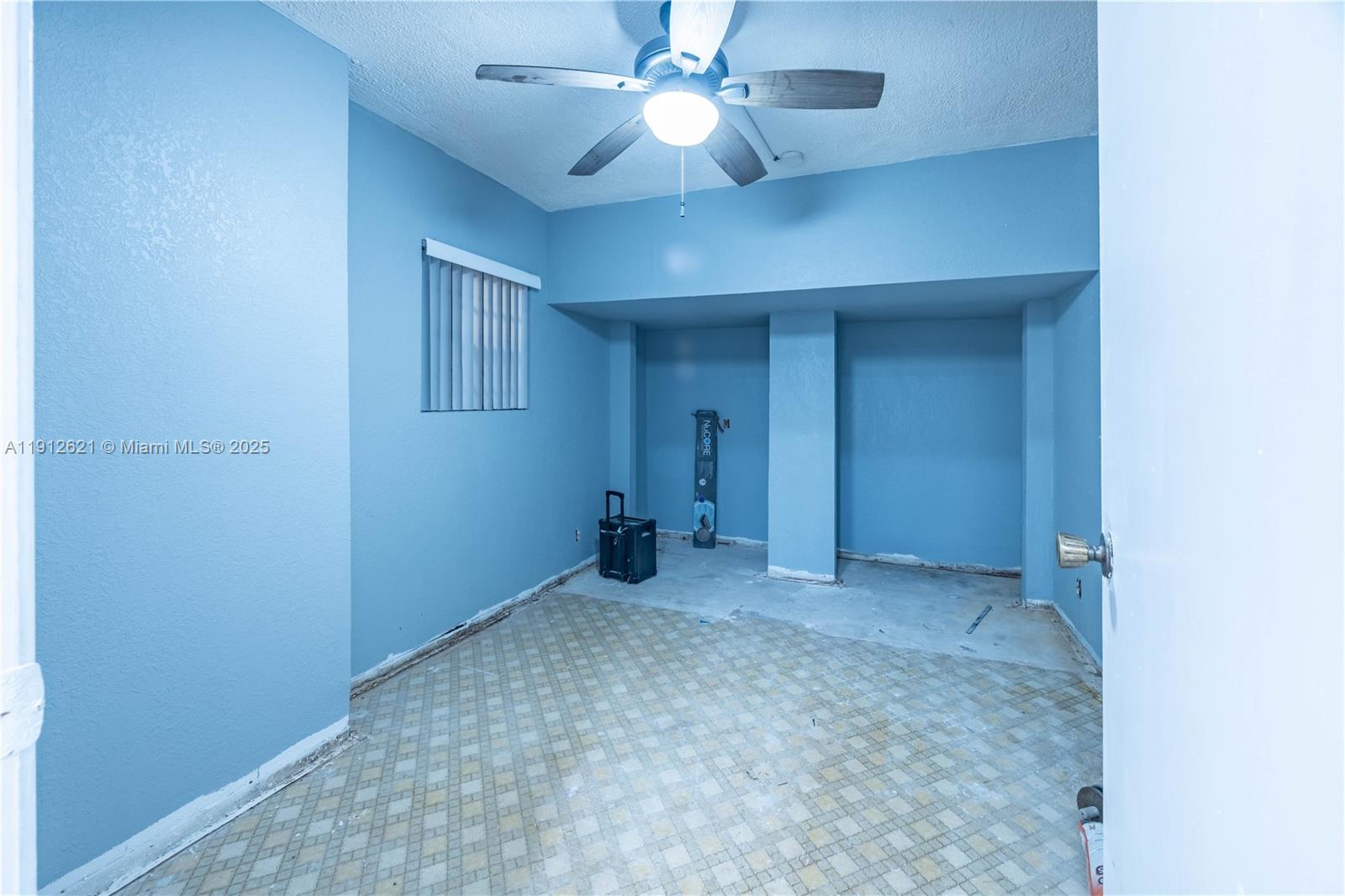 COURTS OF INVERRARY PHASE - Residential