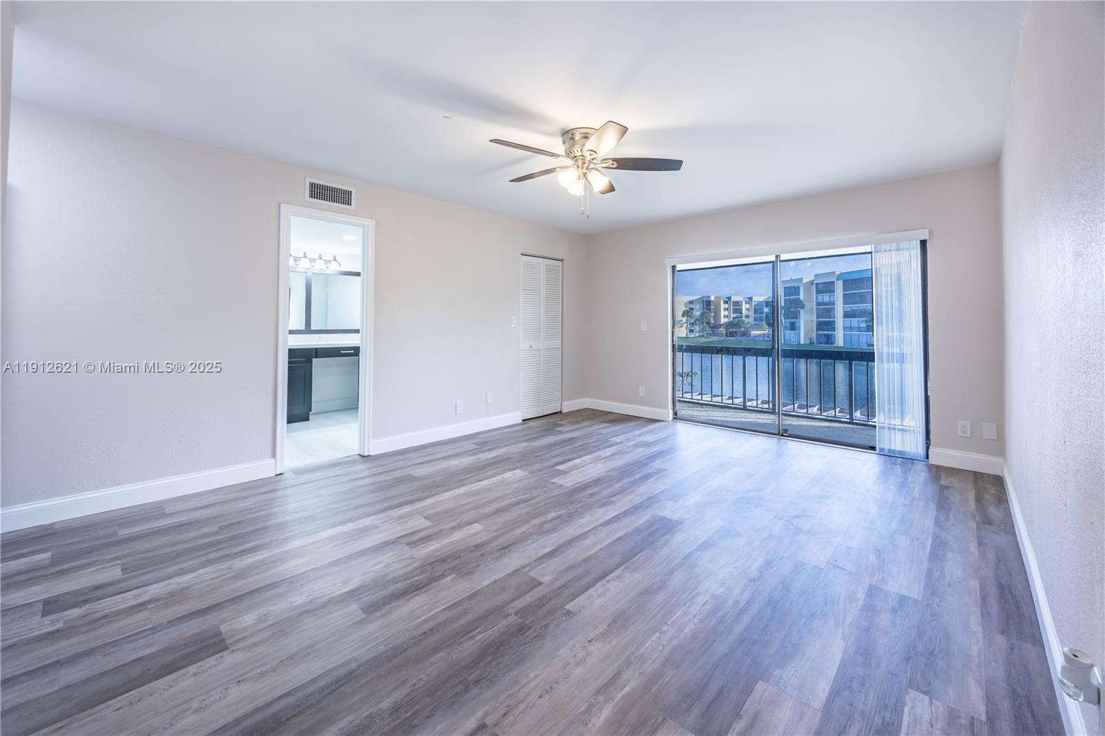 COURTS OF INVERRARY PHASE - Residential