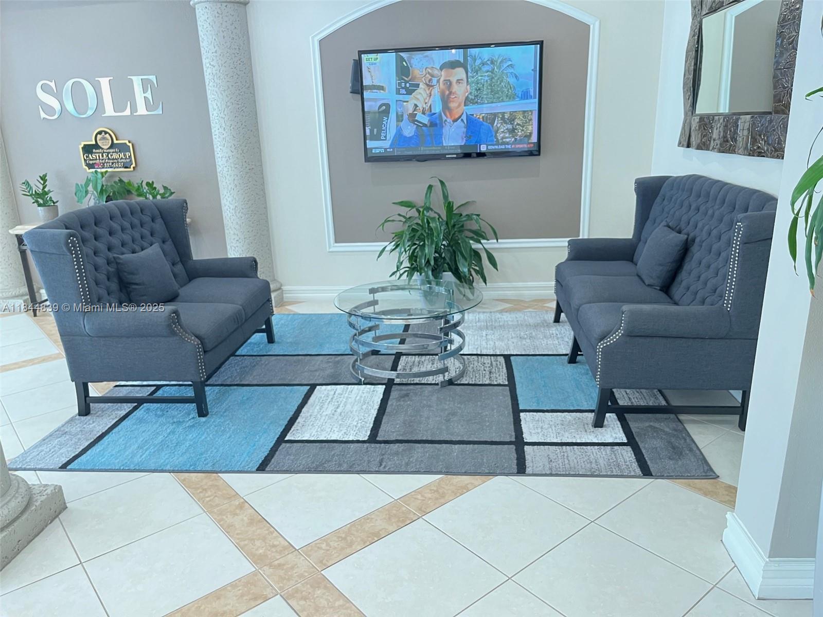 533 NE 3rd Ave 311