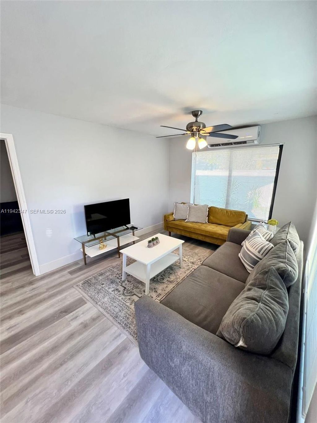 Photo of 1016 NE 17th Ave #5, Fort Lauderdale, FL 33304 (MLS # A11942347)