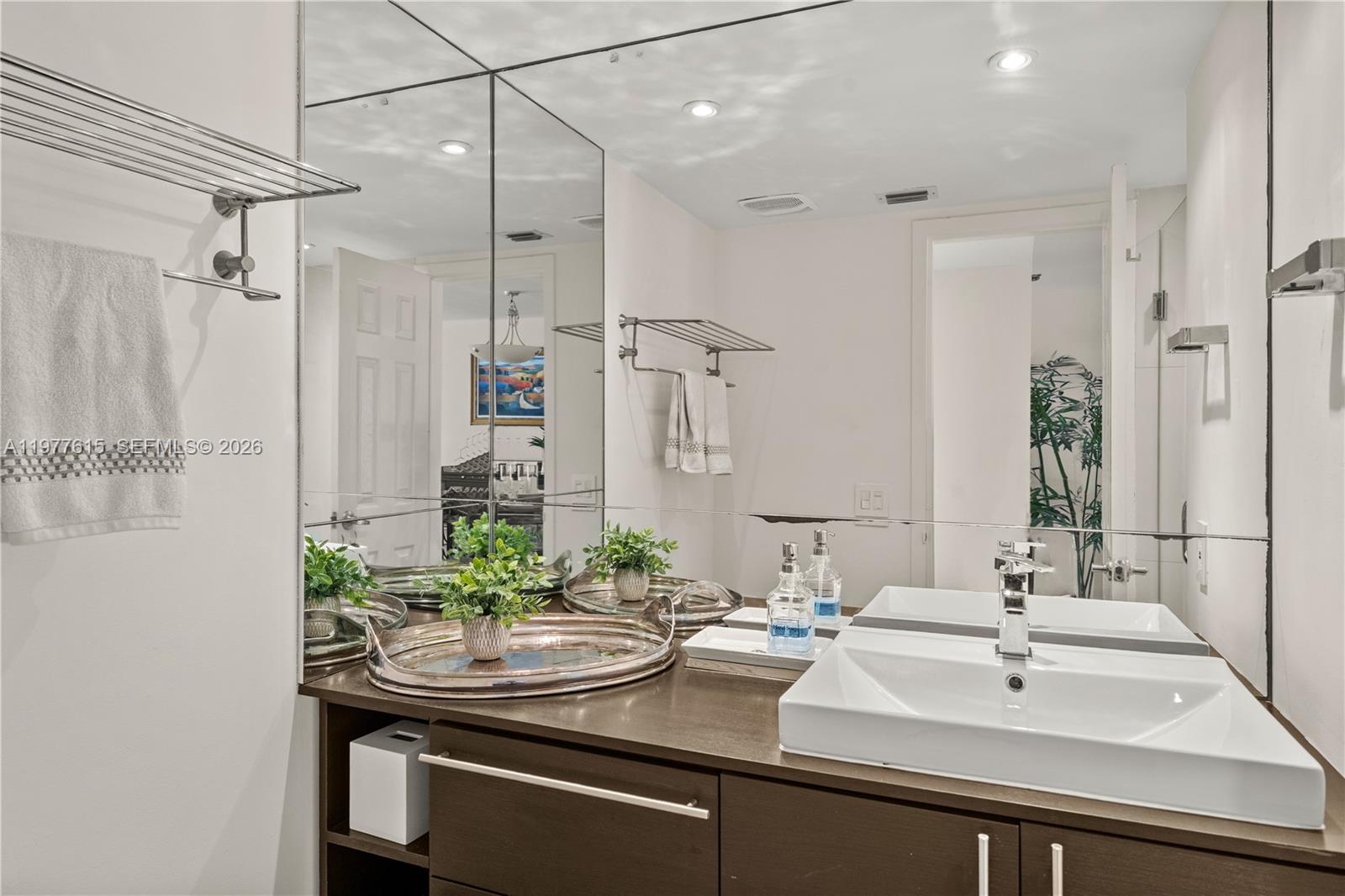 BRICKELL PARK CONDO - Residential Lease