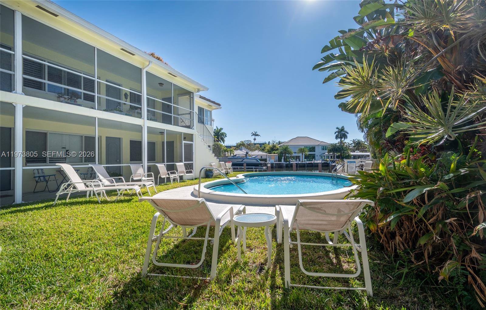 HAMPTON EAST CONDO - Residential