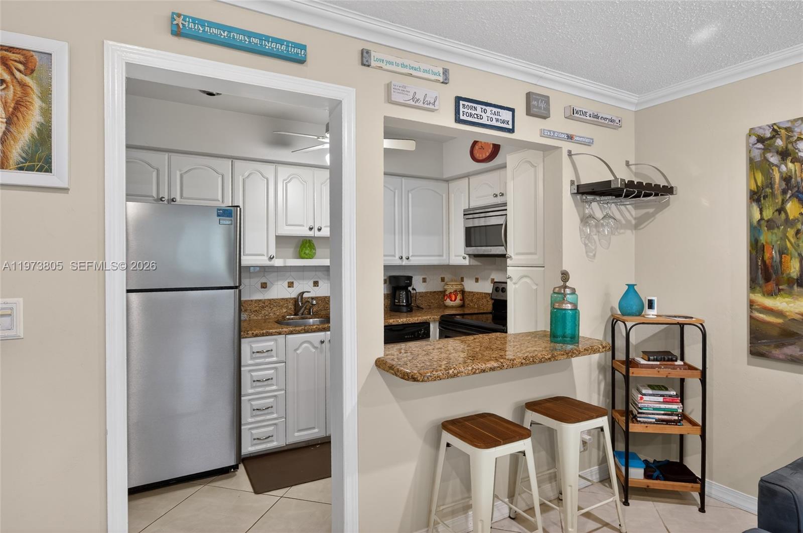 HAMPTON EAST CONDO - Residential