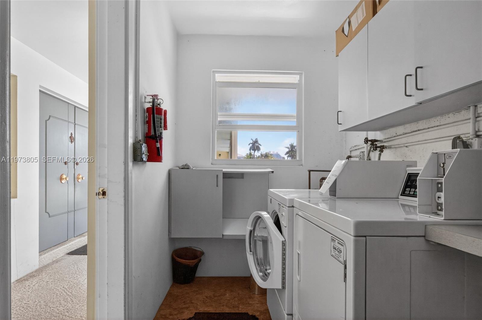 HAMPTON EAST CONDO - Residential