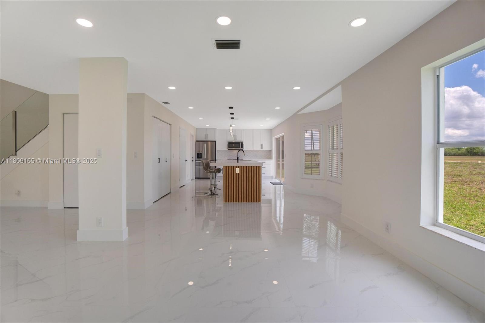 BOCA CHASE TR 4 - Residential