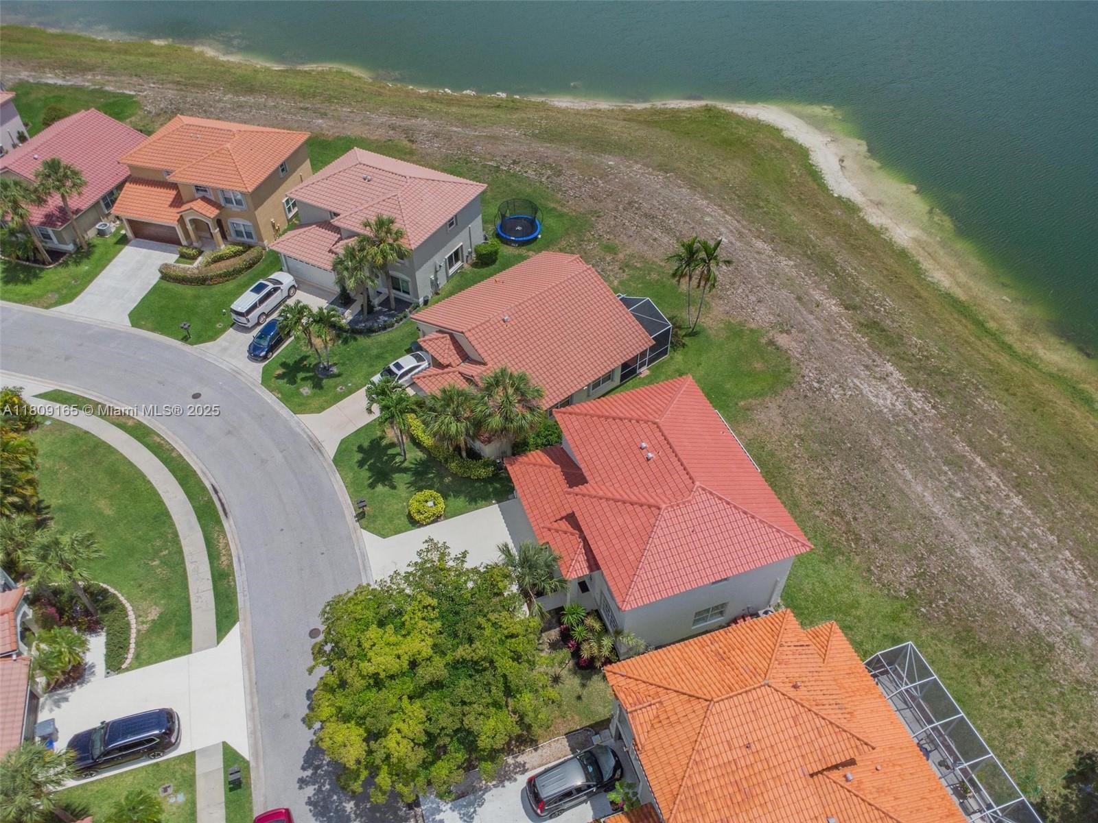 BOCA CHASE TR 4 - Residential