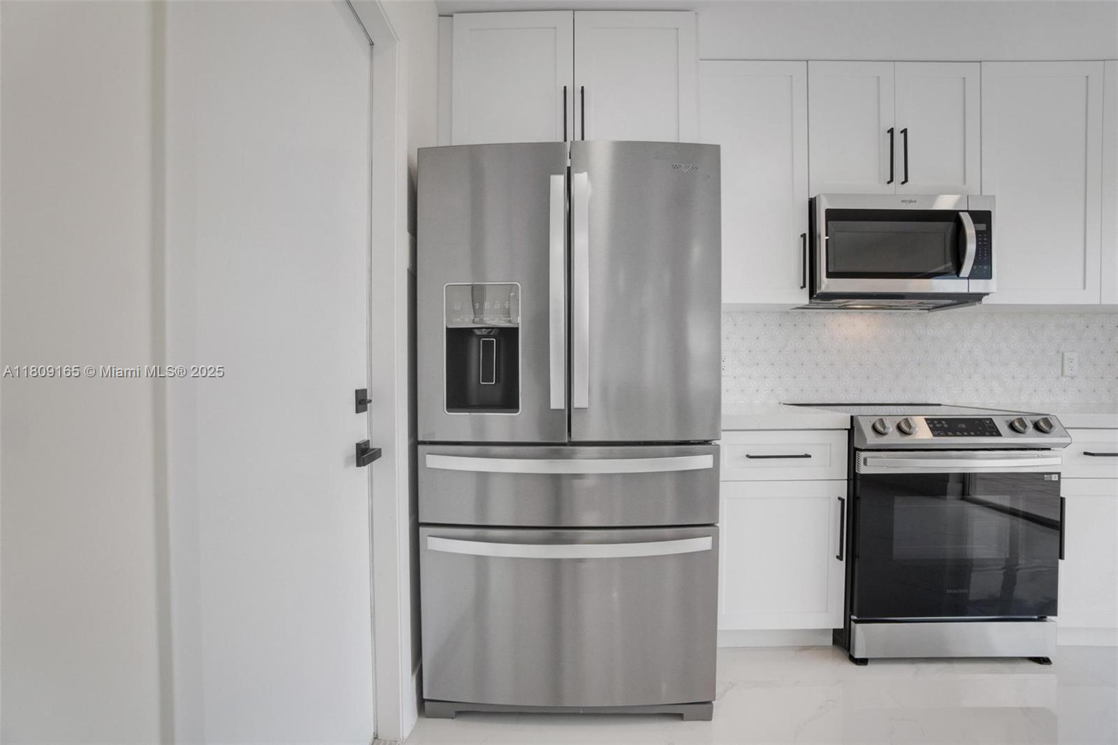 BOCA CHASE TR 4 - Residential