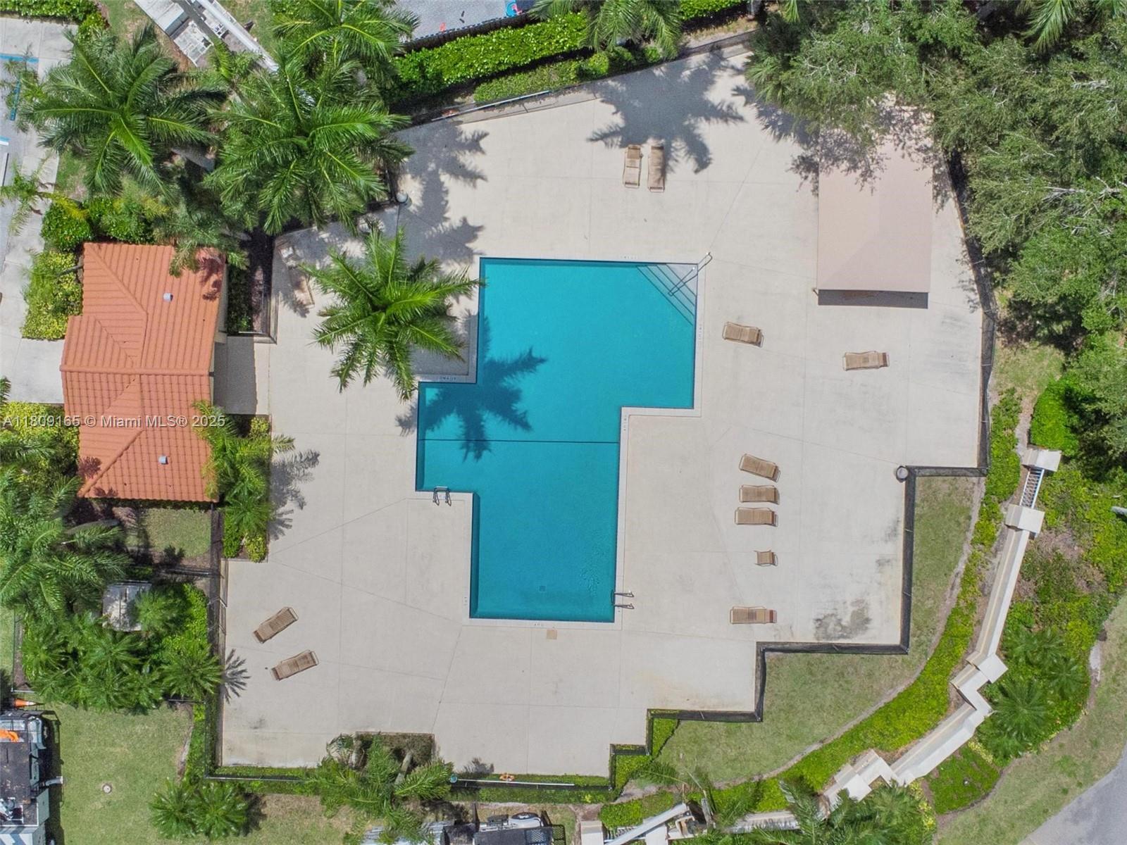 BOCA CHASE TR 4 - Residential
