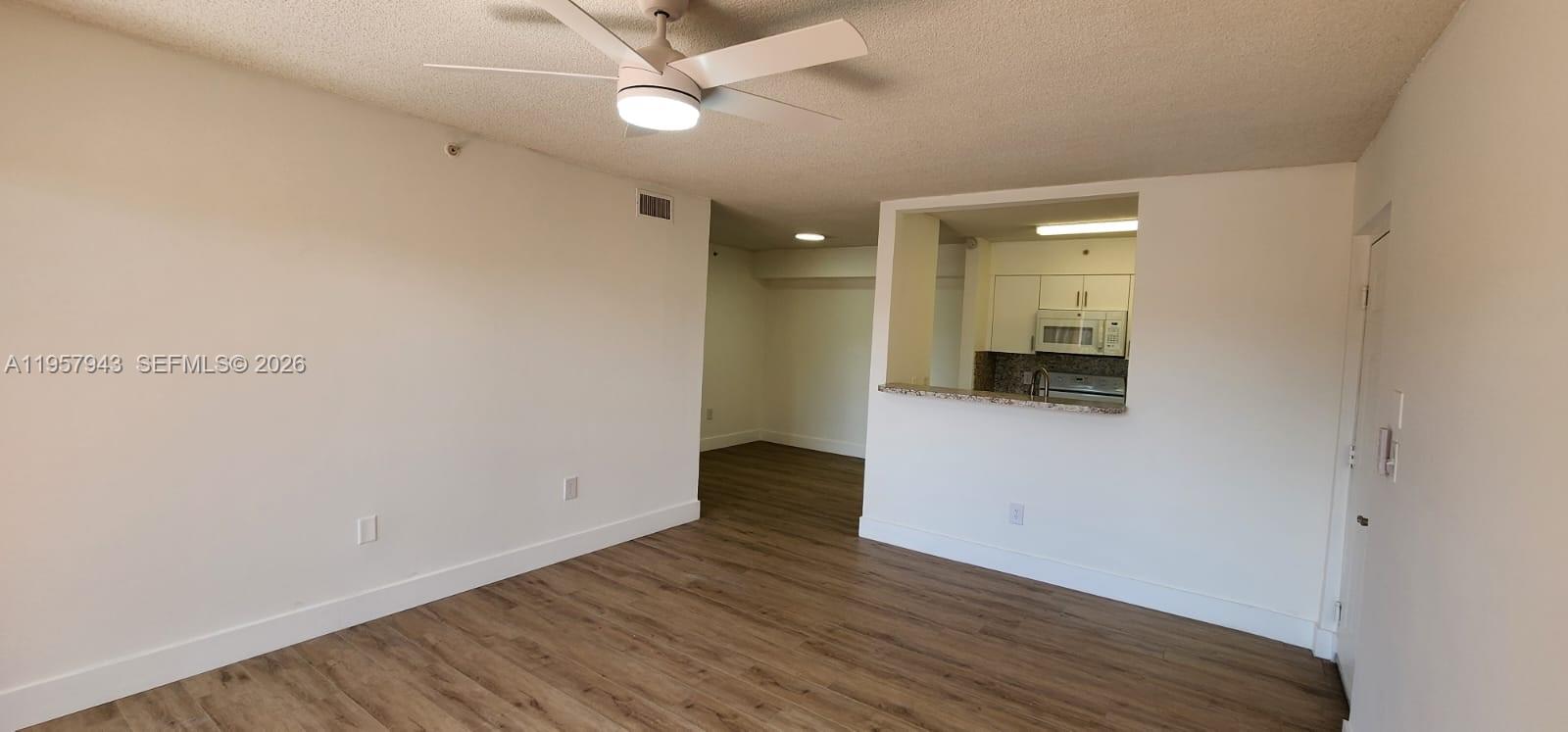 ST ANDREWS CONDO - Residential Lease