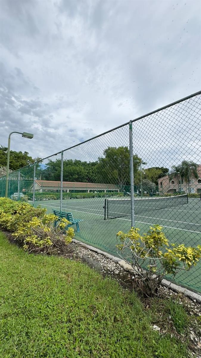 ST ANDREWS CONDO - Residential Lease