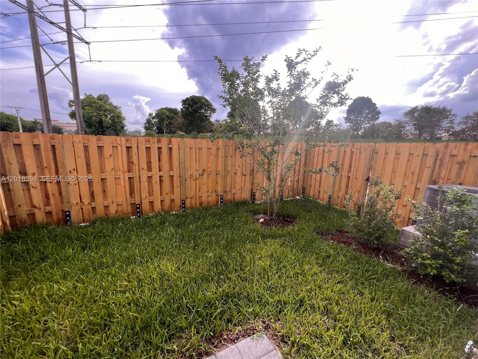 4616 NW 120th Way