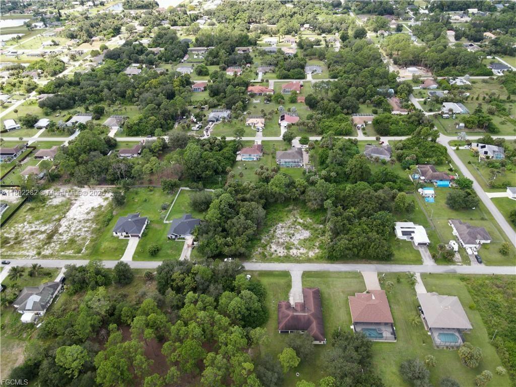 LEHIGH ACRES - Land