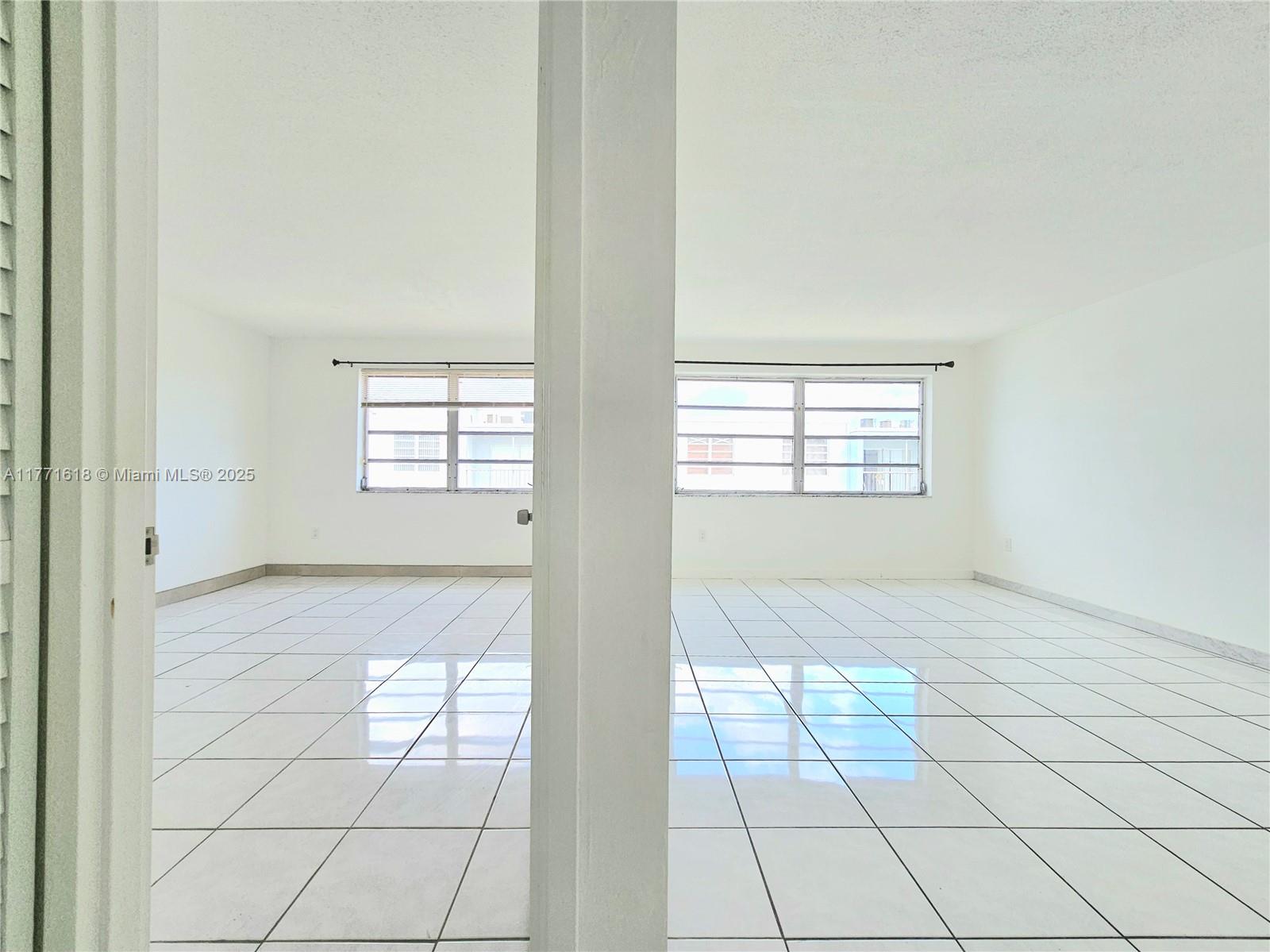 1225 Ne 124th St 47B, North Miami, Miami-Dade County, Florida - 1 Bedrooms  
1 Bathrooms - 