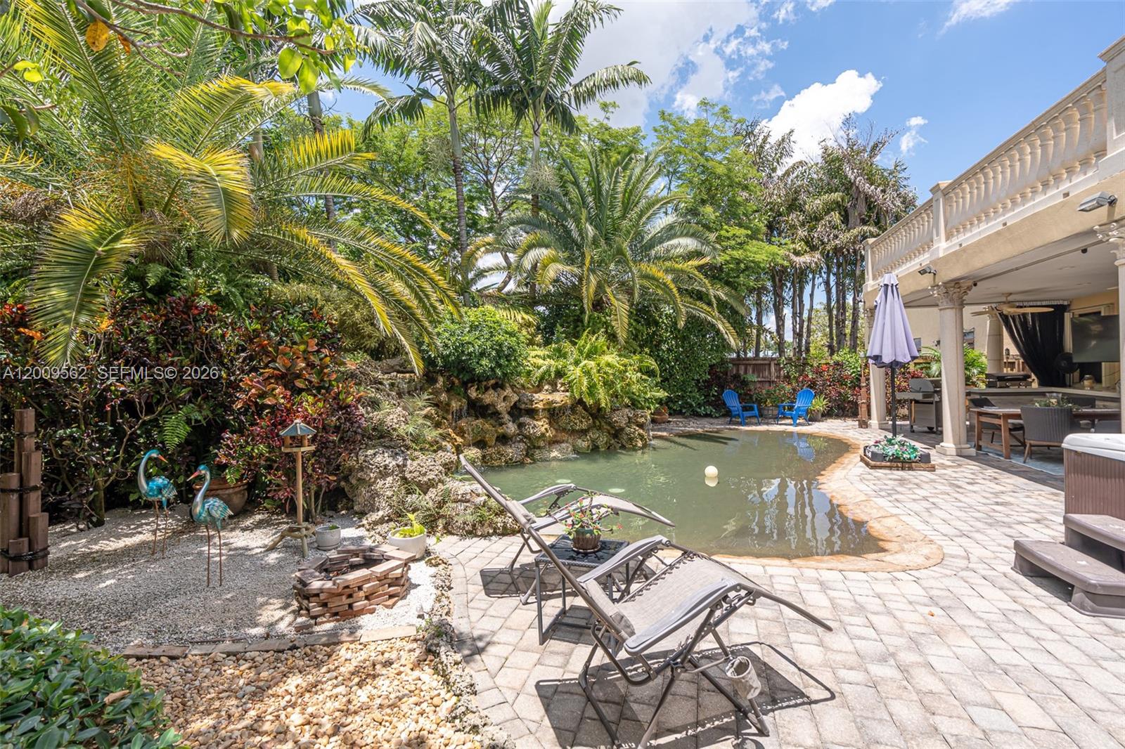 CAPRI AT OASIS - Residential