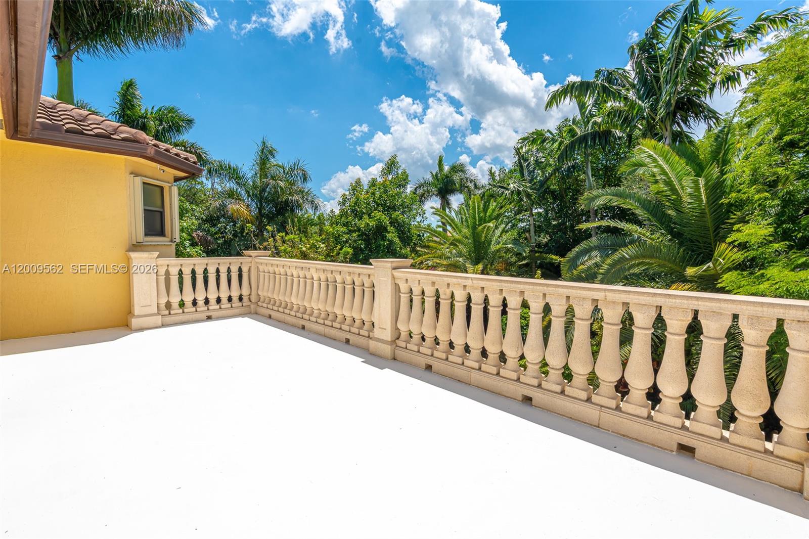 CAPRI AT OASIS - Residential