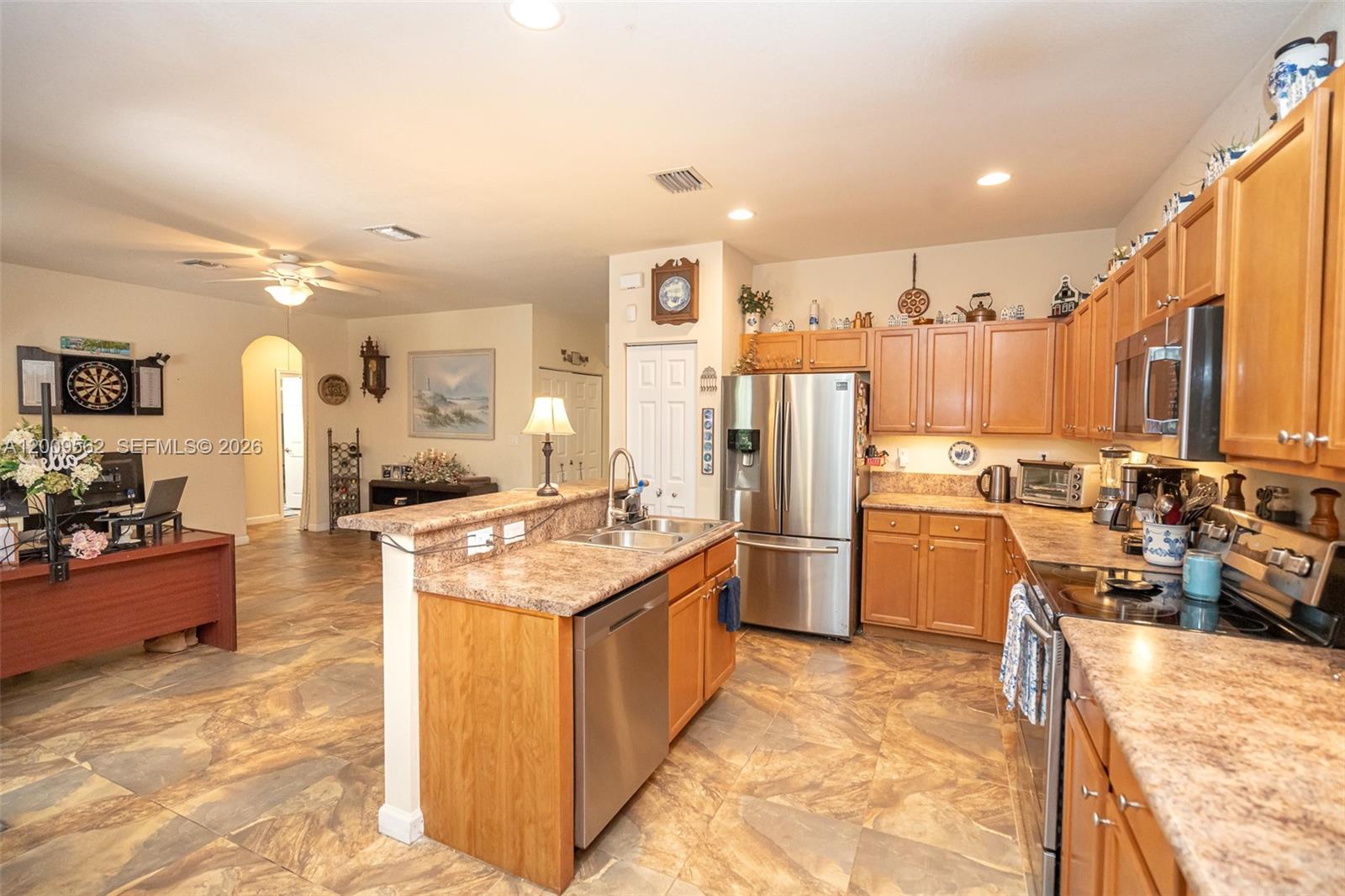 CAPRI AT OASIS - Residential