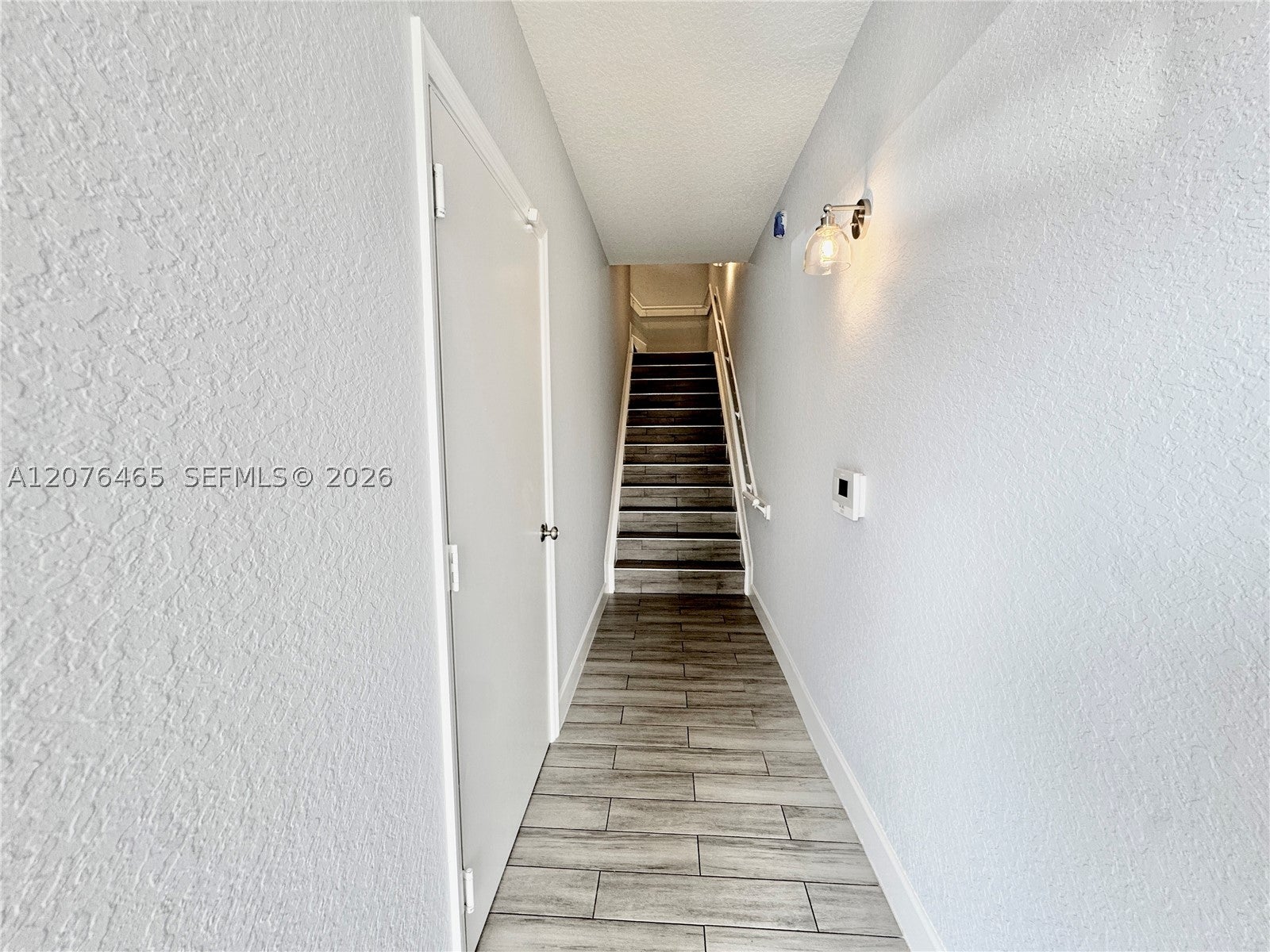 1404 Belmont Ln 1404