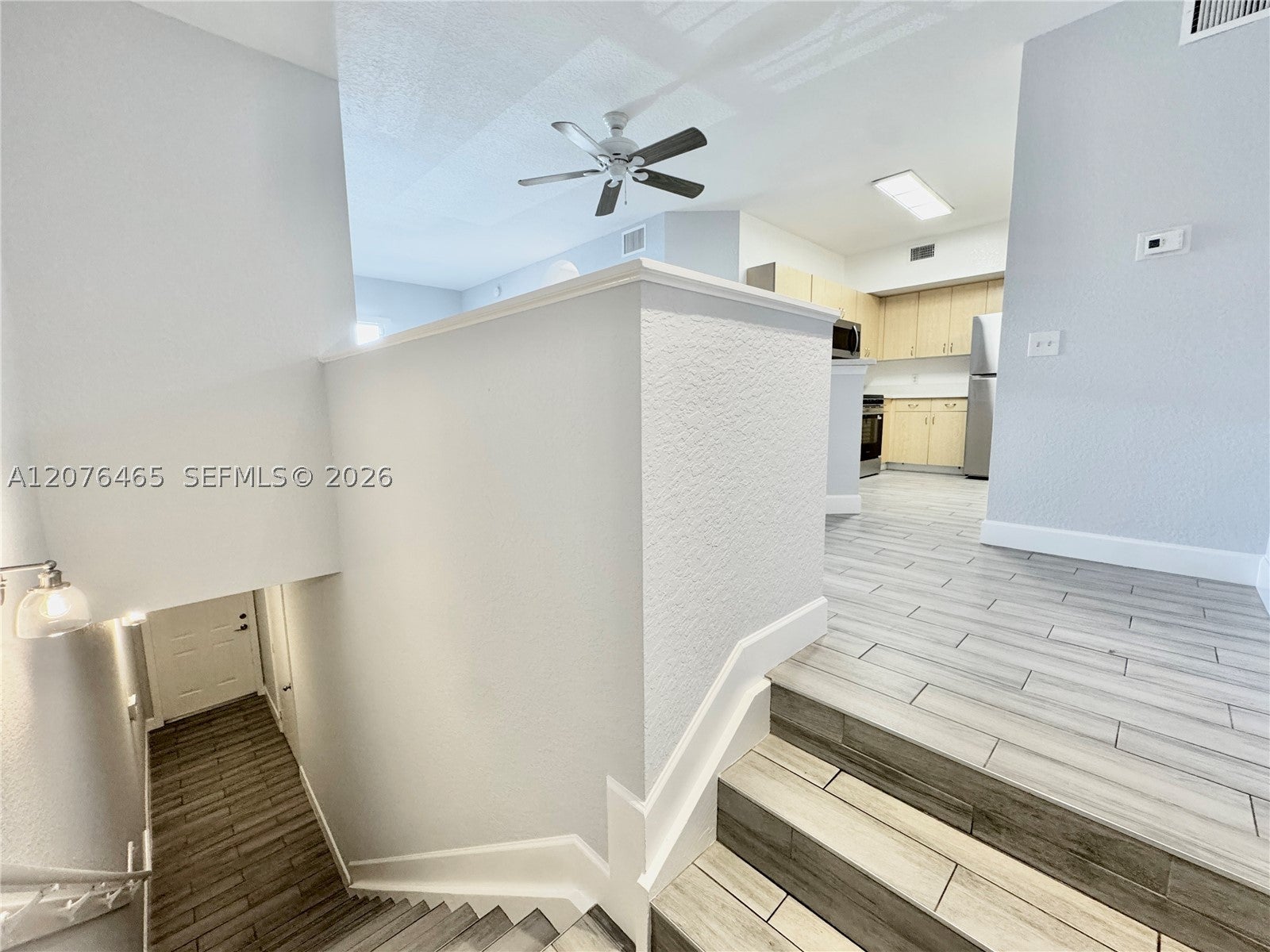 1404 Belmont Ln 1404