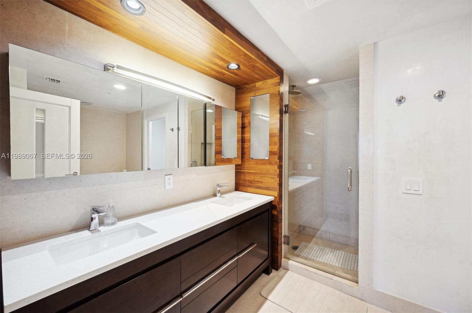 NORTH CARILLON BEACH COND - Residential