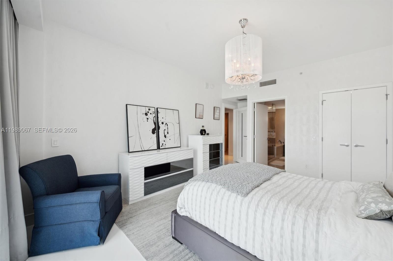 NORTH CARILLON BEACH COND - Residential