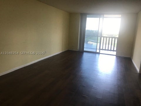Tiny photo for 3001 W Rolling Hills Cir #701, Davie, FL 33328 (MLS # A12048254)