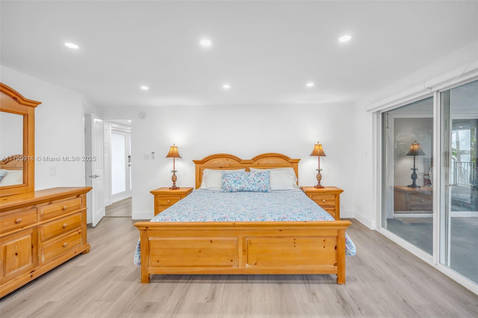 Tinglers Island (49.5 - Residential