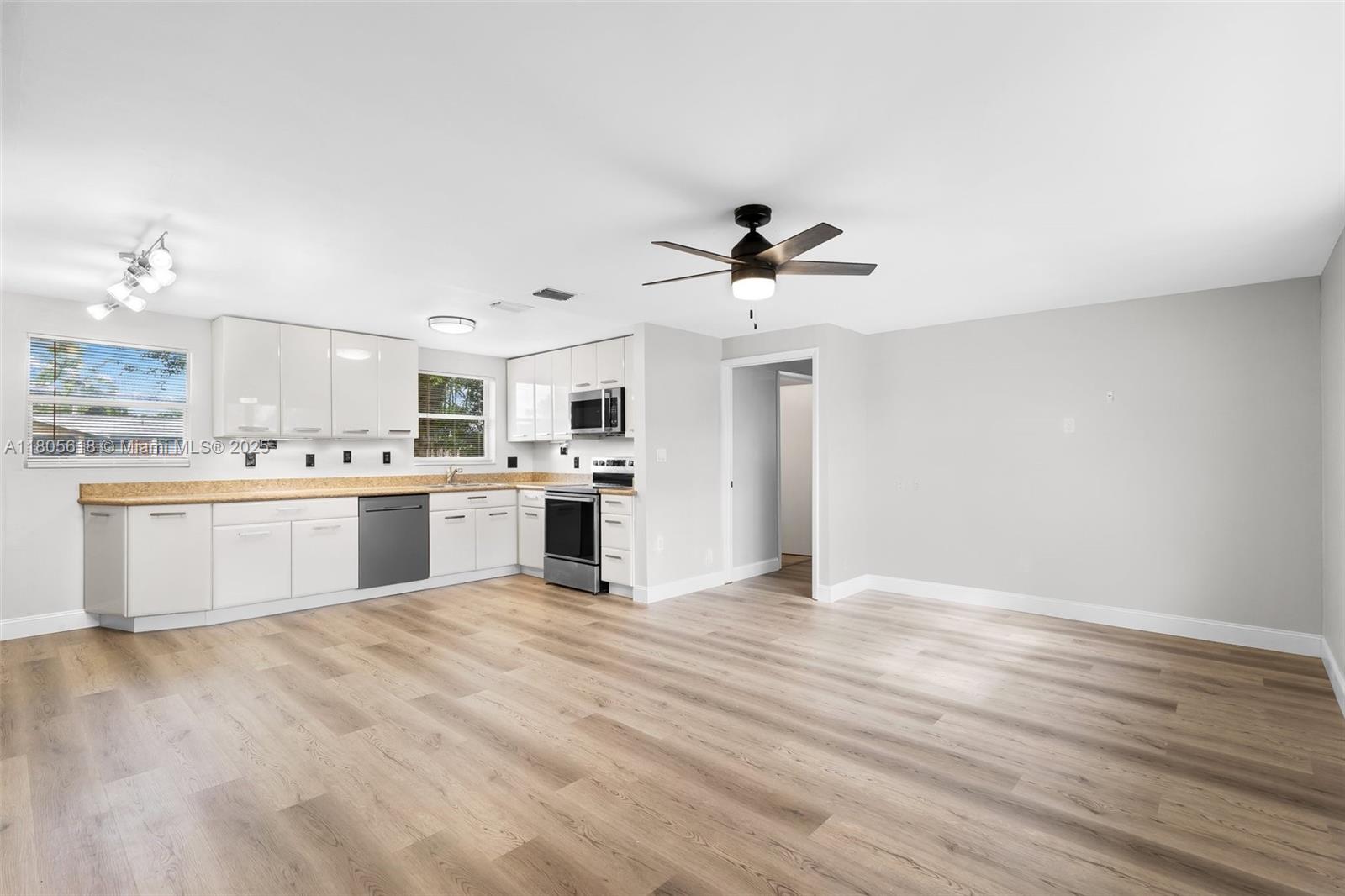 JUPITER HIGHLANDS - Residential Lease