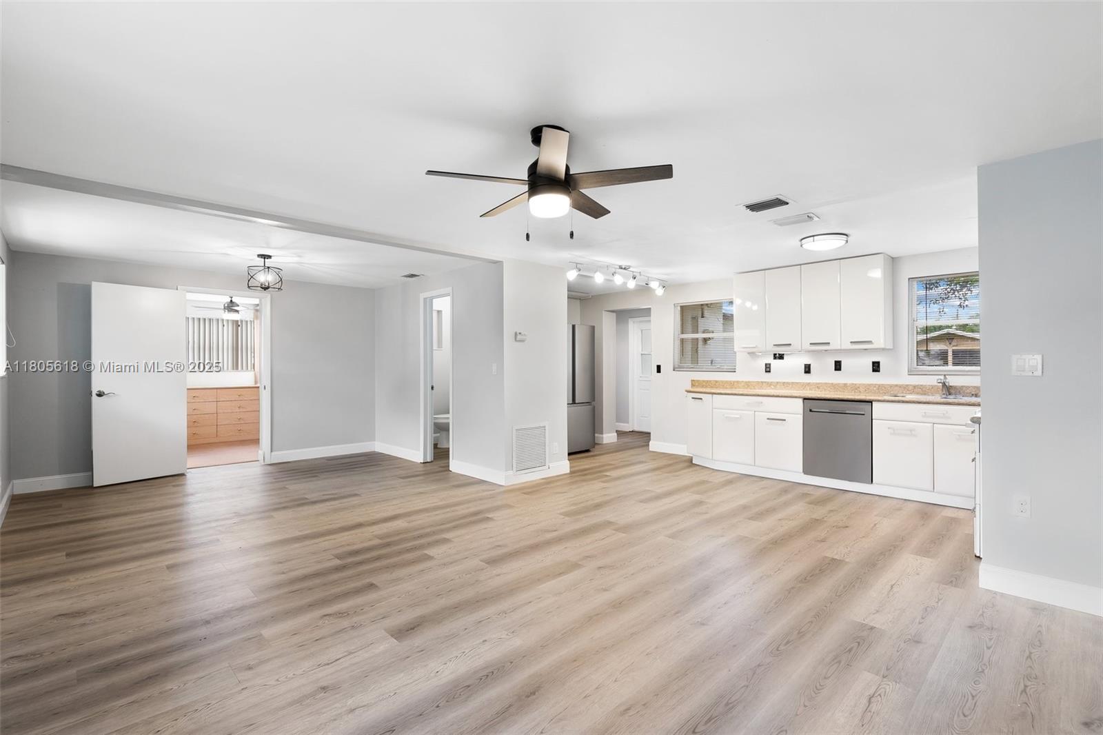 JUPITER HIGHLANDS - Residential Lease