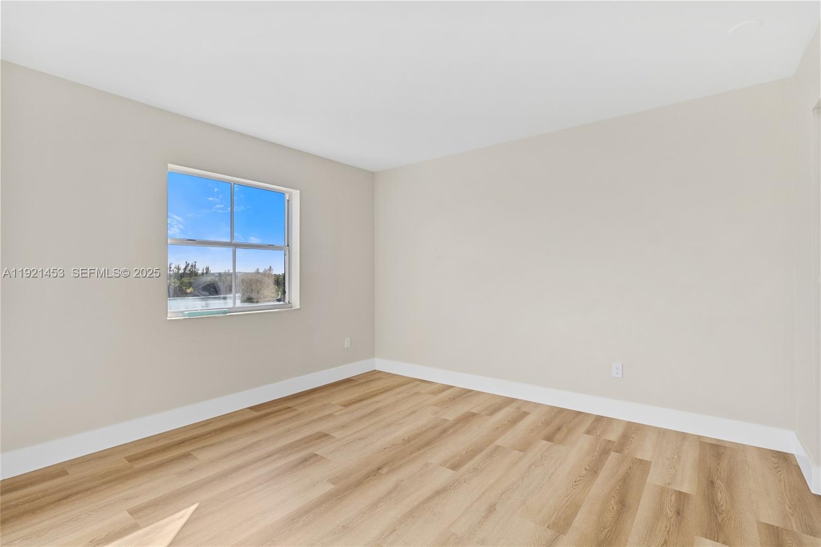 SAGA BAY GARDENS CONDO - Residential Lease