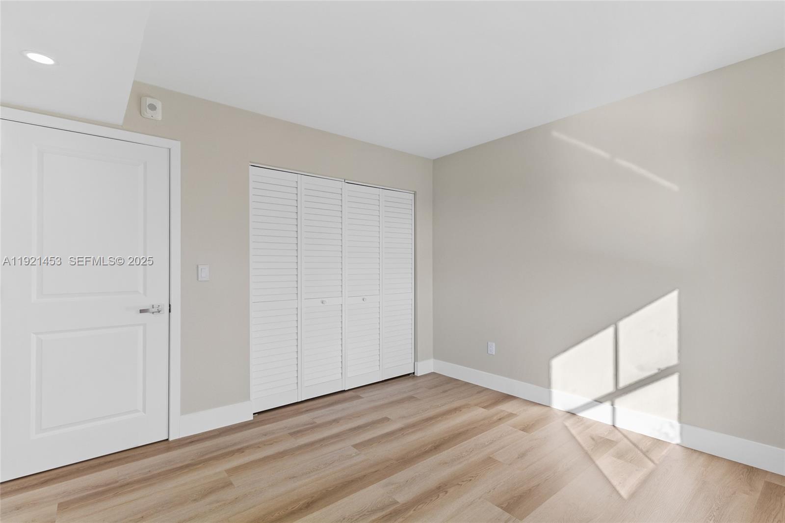 SAGA BAY GARDENS CONDO - Residential Lease