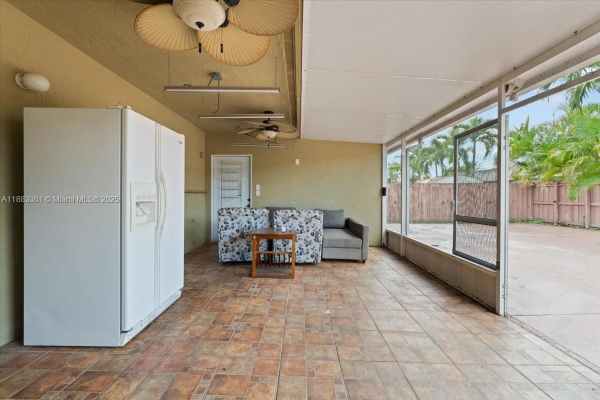 MAJESTIC ESTATES 1ST ADDN - Residential Lease