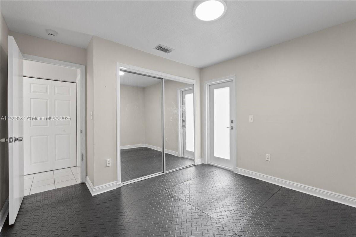 MAJESTIC ESTATES 1ST ADDN - Residential Lease