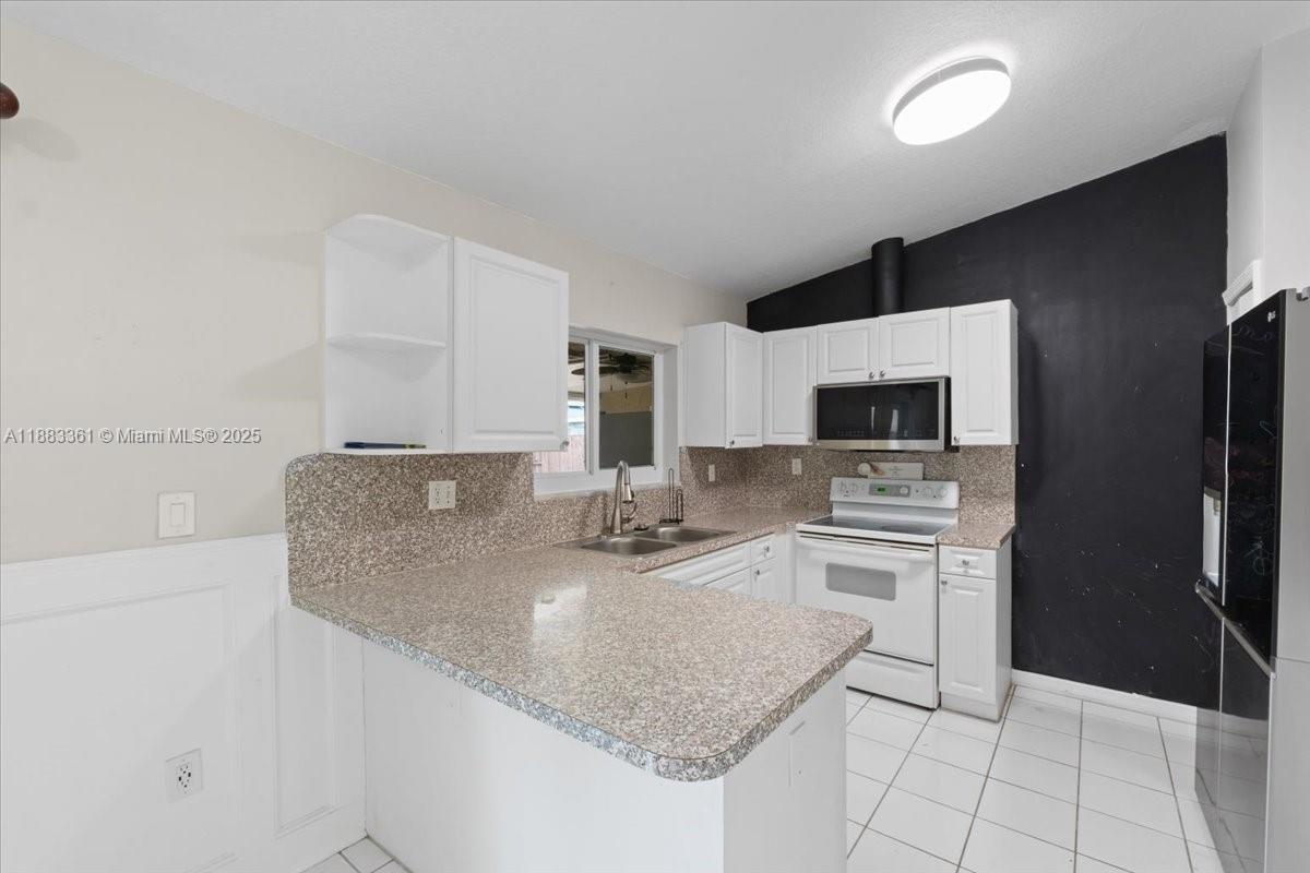 MAJESTIC ESTATES 1ST ADDN - Residential Lease