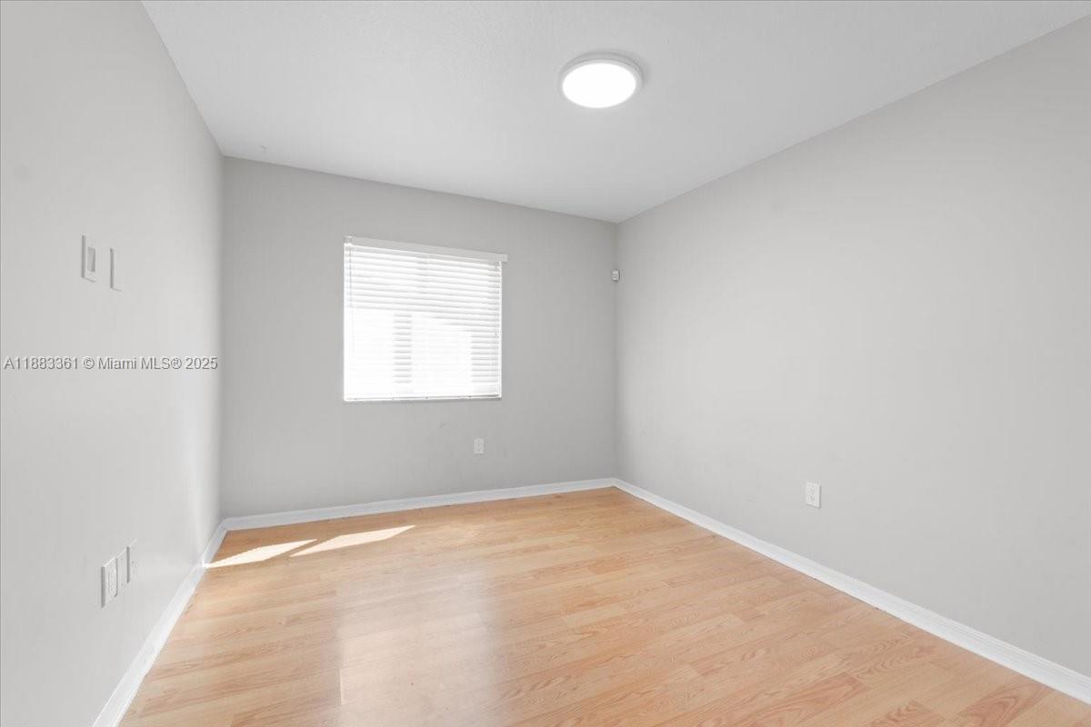 MAJESTIC ESTATES 1ST ADDN - Residential Lease