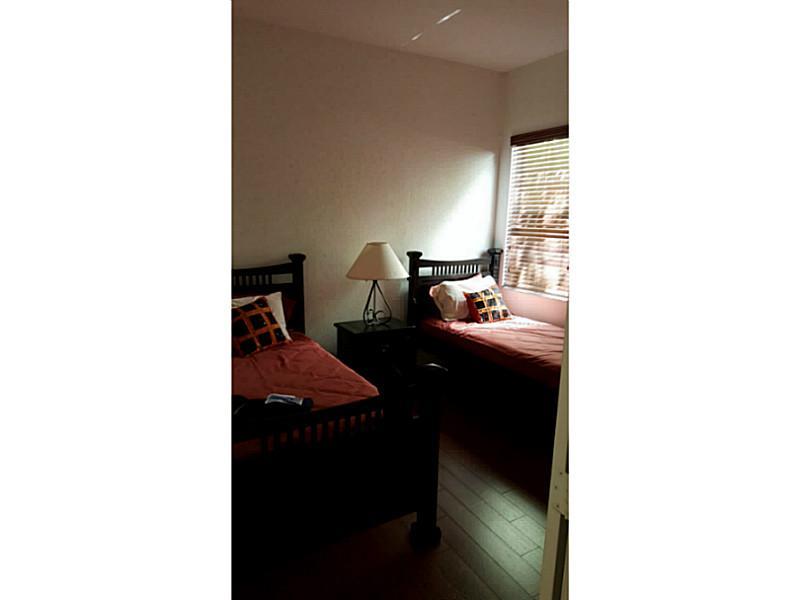 ISLES AT WESTON 171-40 B - Residential Lease