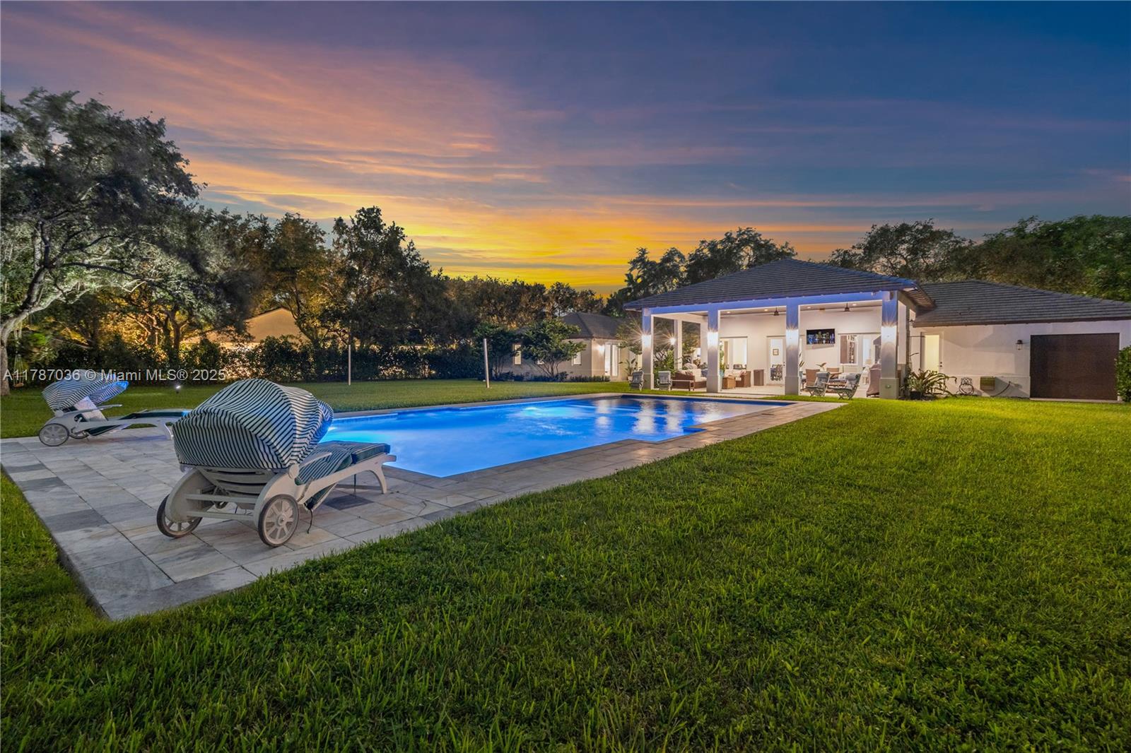 HAWLEY HEIGHTS 1ST ADDN - Residential